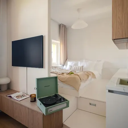Korunni Modern In A Beautiful Historic Building 布拉格