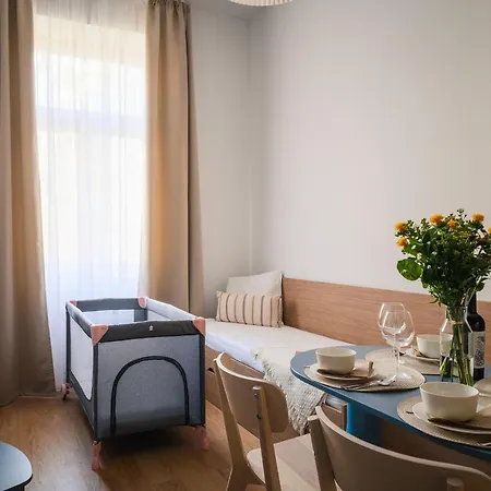 Korunni Modern In A Beautiful Historic Building * 布拉格