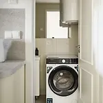 Modern Design With Fast Wi-fi Prague