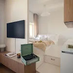 Modern Design With Fast Wi-fi براغ
