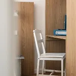 Modern Design With Fast Wi-fi شقة