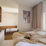 Modern Design With Fast Wi-fi Apartment Prague