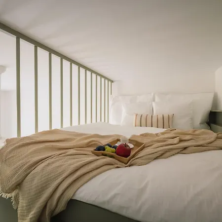 Korunni Modern In A Beautiful Historic Building شقة براغ