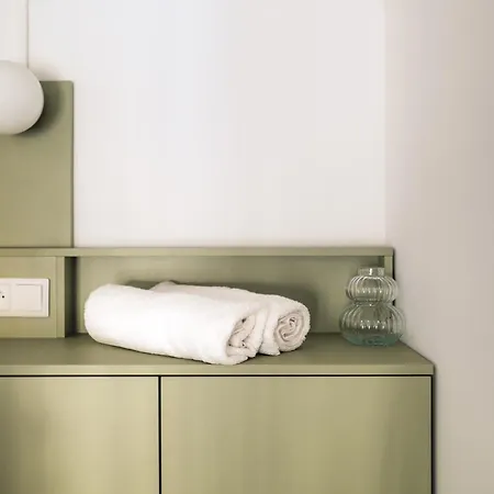 Modern Design With Fast Wi-fi * Praga