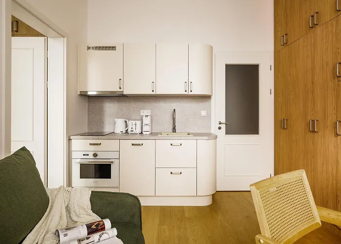 Modern Design With Fast Wi-fi プラハ