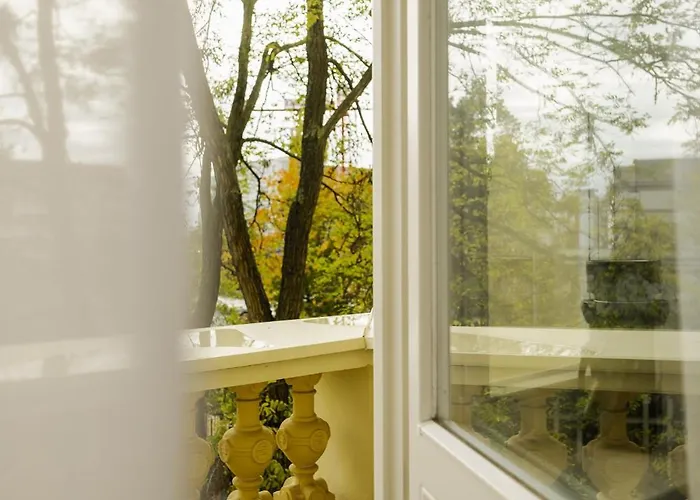 Modern Design With Fast Wi-fi *